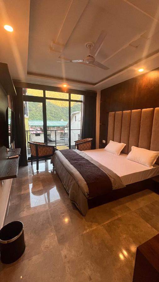 Hog - House Of Gypsy Hostel Rishikesh Bagian luar foto